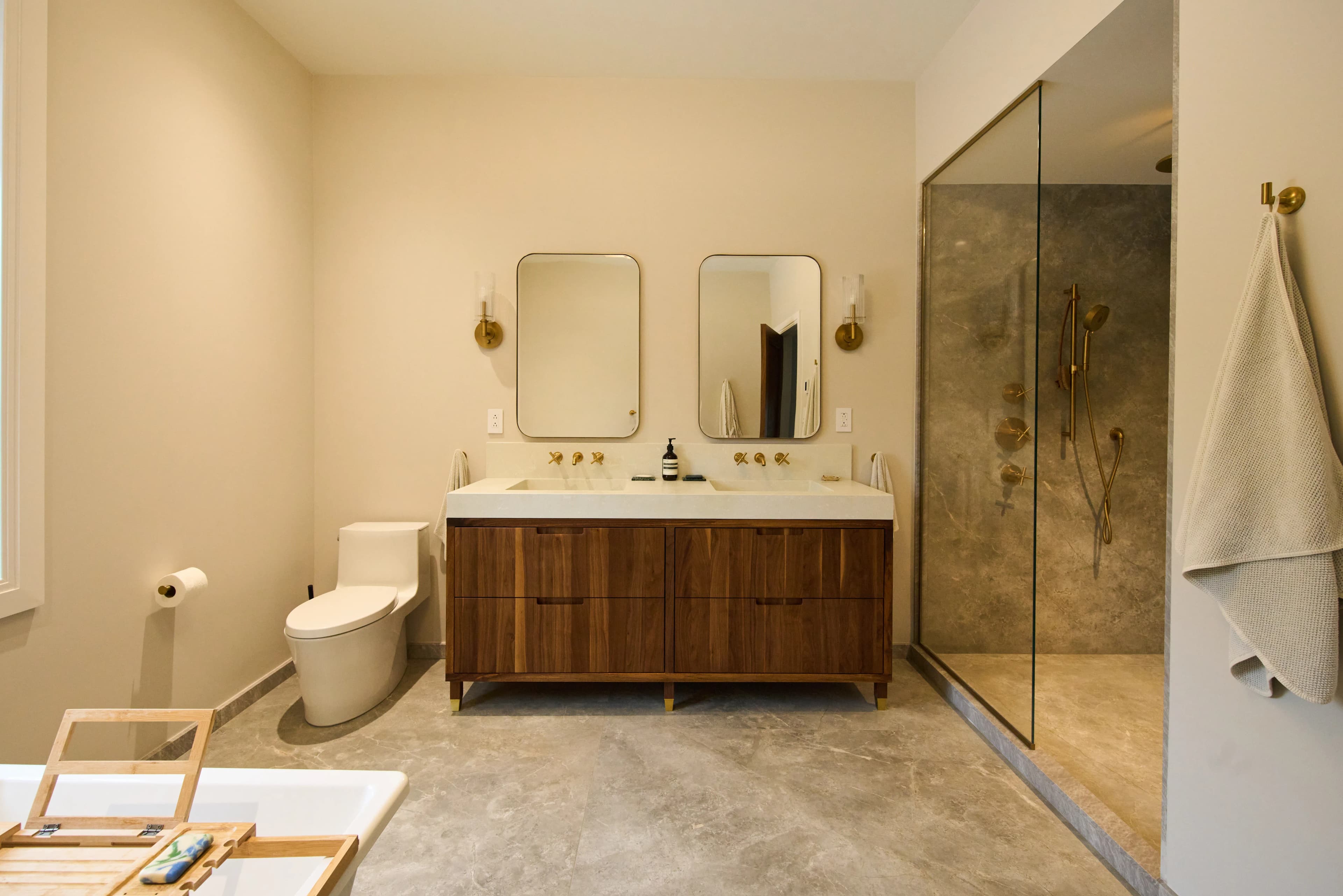 Private Residence 18F